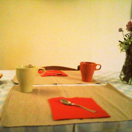 Il Cortiletto Dei Capperi Bed & Breakfast Gassino Torinese Exterior photo